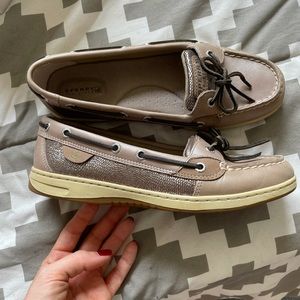 Sperry shoes size 9 worn once